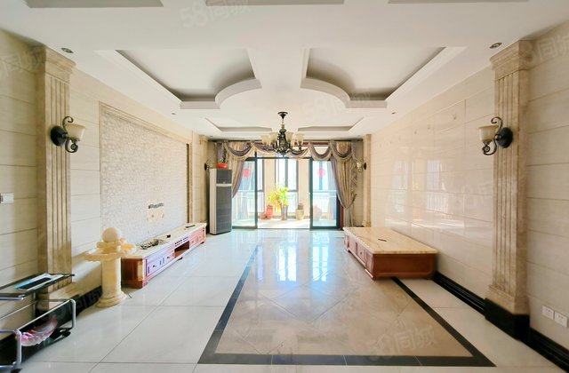 中隆国际御玺5室2厅245.5㎡218.8万二手房图片