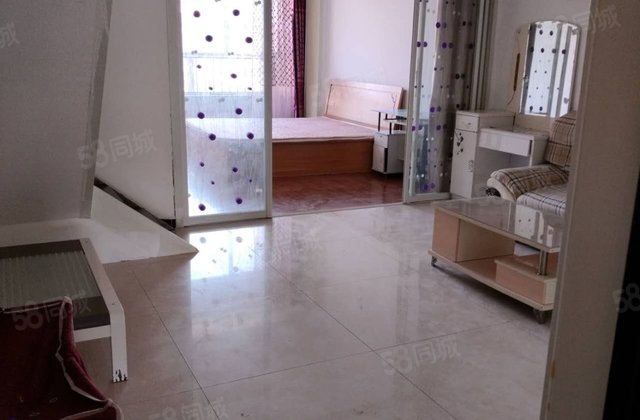 龙赢佳苑1室1厅65.41㎡16万二手房图片