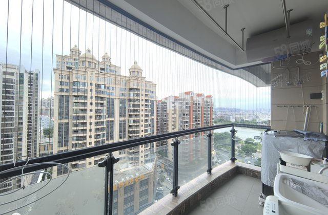 汇景王座3室2厅185.7㎡130万二手房图片