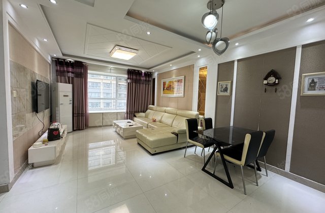 东昌丽都精装三室 车位地下室免大税 东昌 三中西临