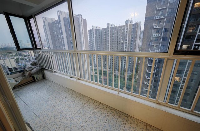 80.8  云麓九里旁 阿卡东边户  错过再无 三天必卖！