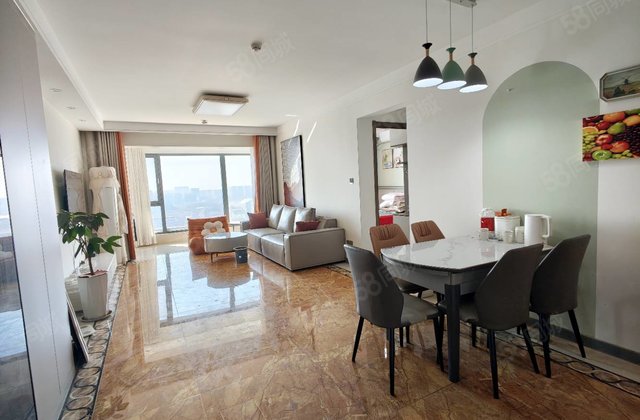 聊大北邻 观景楼层 双阳台 精装 免大税带车位 碧桂园翡丽湾