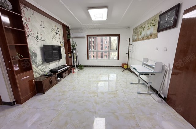 水岸花语！莲湖新城！电梯好楼层！东边户！全明户型！有钥匙！