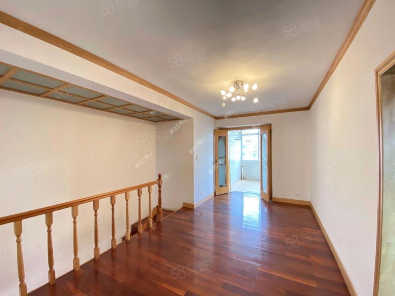 大跃层(文华苑)精装5室2卫