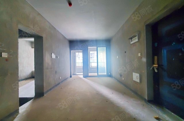 江北嘴新鸥鹏教育城(二期)2室2厅64.43㎡85.9万二手房图片