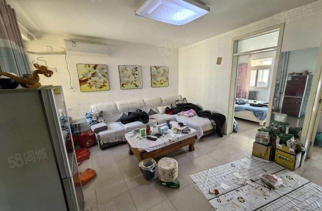 单身~刚需 无压力七中 可5萬入住办完 馨苑小区 挨亚大怡景