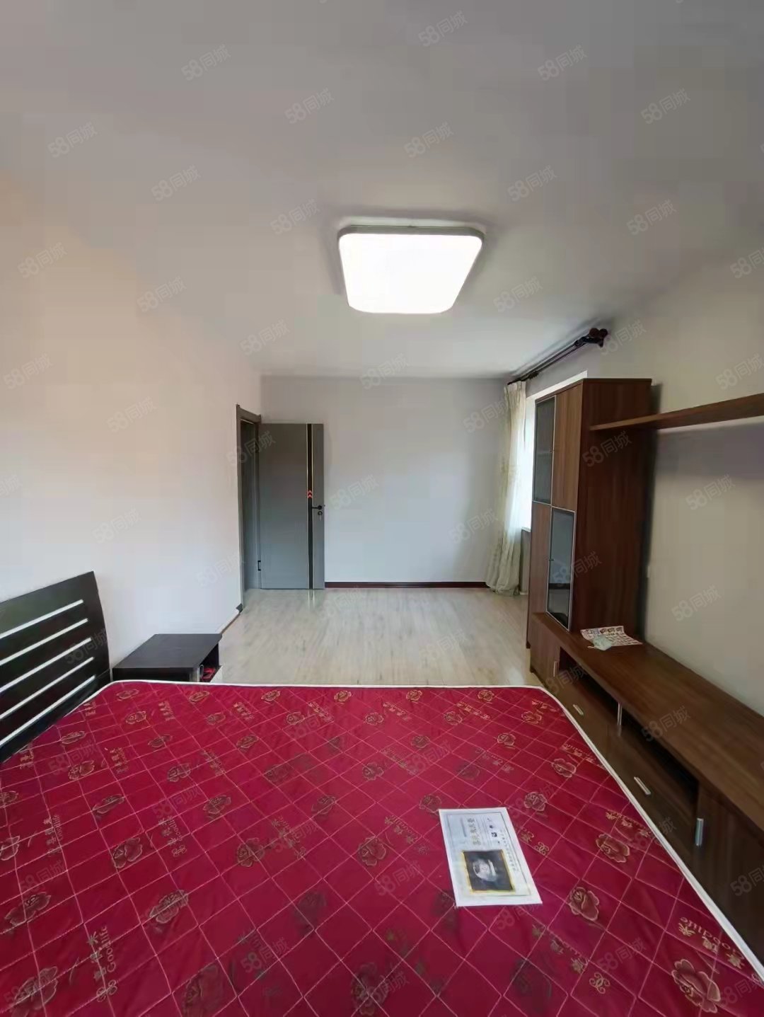 林业小区2室1厅1卫58.1㎡南北12.8万