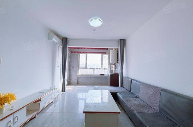 万达北次新房！刚需  ！三室两厅南北通透！有证随时看房