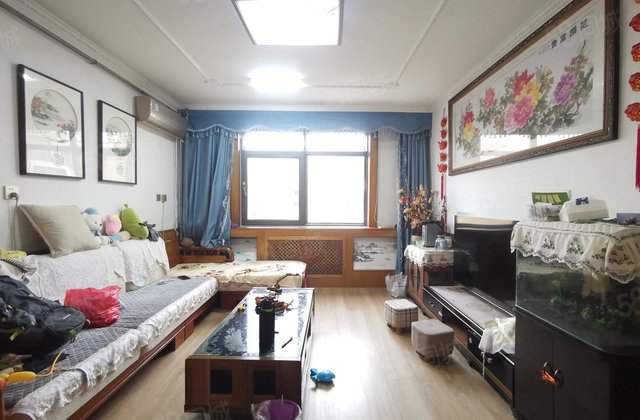 二实验 文轩 区委家属院  三室朝阳 停车方便