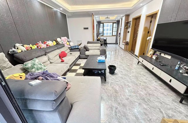 联泰梧桐壹号5室2厅167㎡285万二手房图片