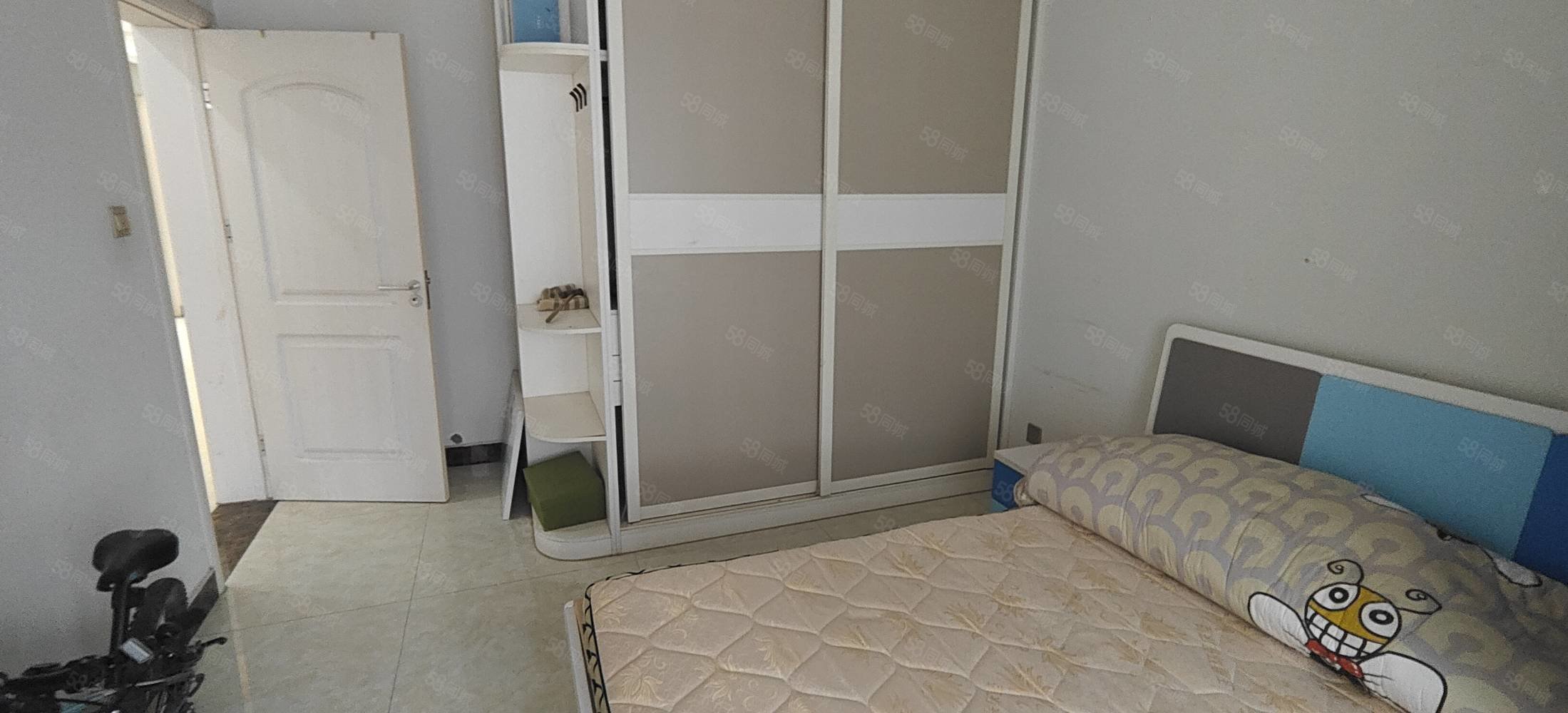 金立文苑3室2厅1卫123㎡南北118万