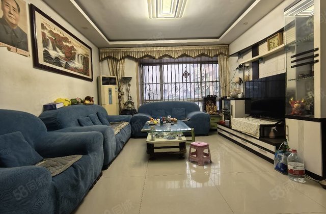 中通三期市医院北邻.紧邻运河湖边.三室两厅两卫图片真实78万