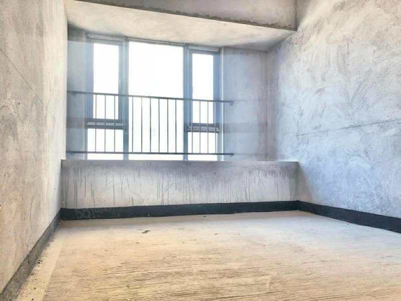 【10图】业主急卖 总价74万 购买巴滨路 刚需高层,千江凌云千江府二期