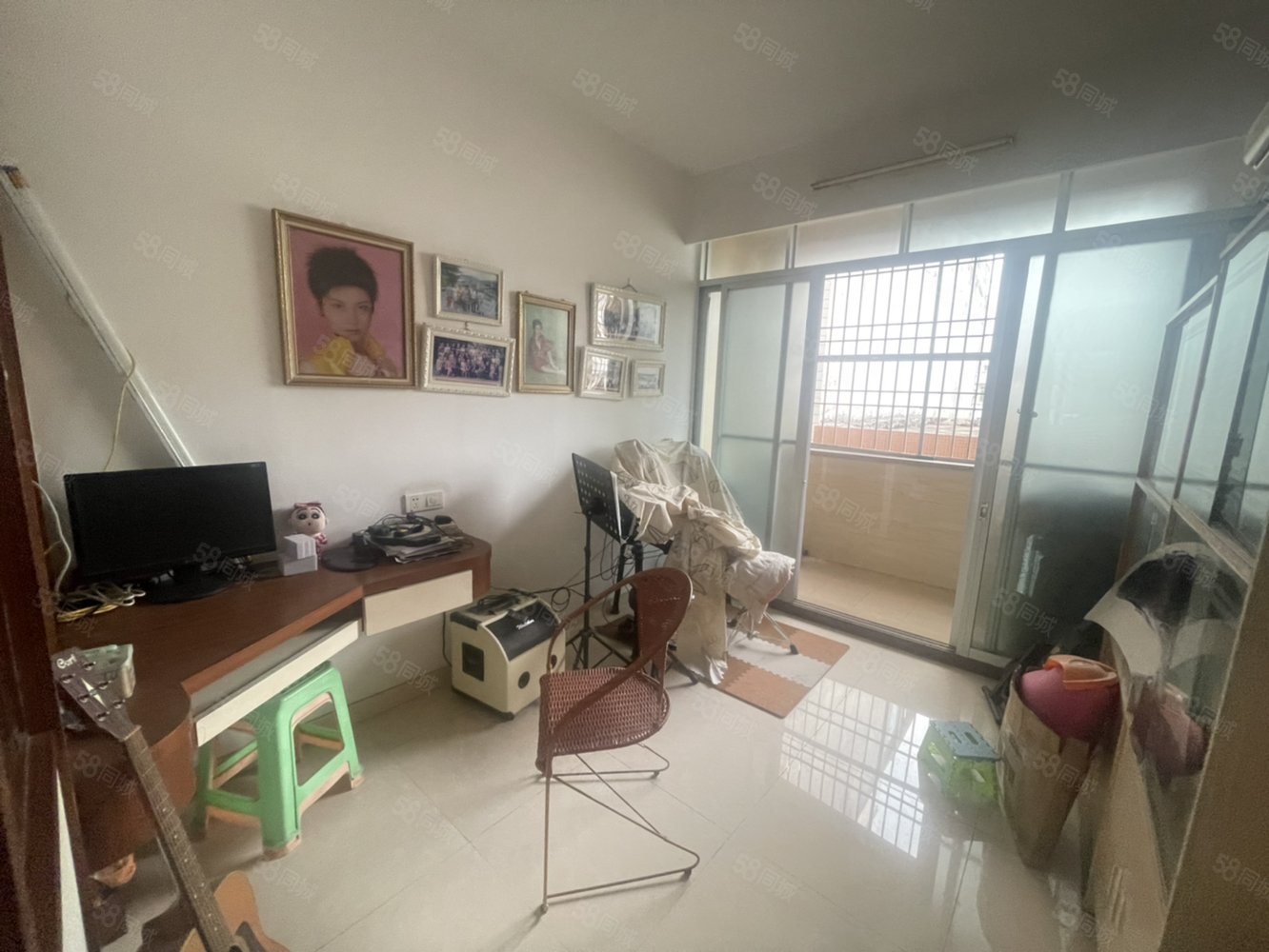 西荣路小区3室2厅1卫96㎡南北25万