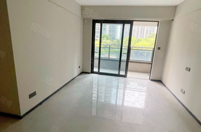 保利时代天珀3室2厅95.92㎡125万二手房图片