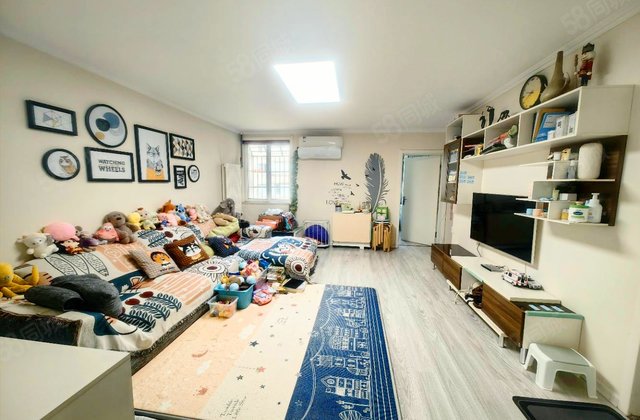 海信北岭山小区2室1厅80㎡119万二手房图片