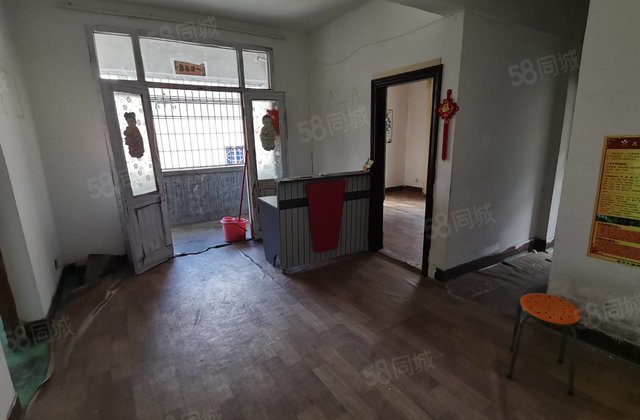 长寿小区2室1厅77.37㎡90万二手房图片