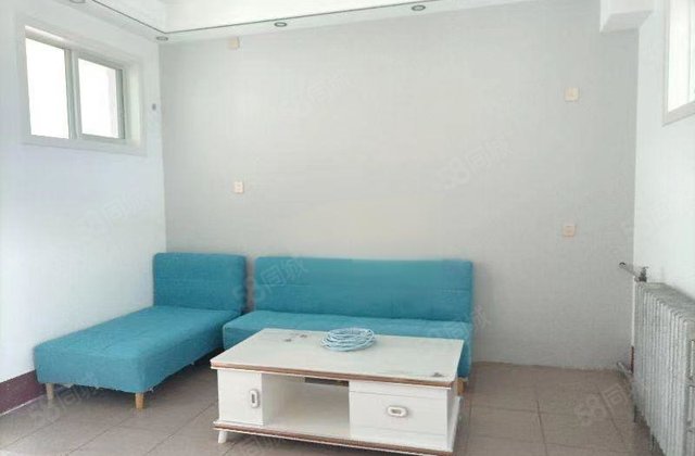 老文轩 二   精装三室 公 安局农行家属院附近停车方便有证