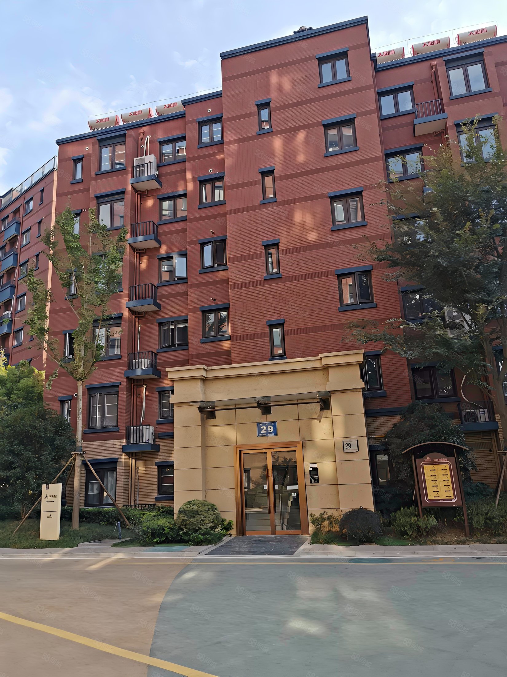 耘林生命公寓3室2厅1卫112.31㎡南北198万