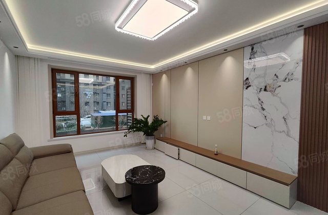 高铁新干线3室2厅99㎡65万二手房图片