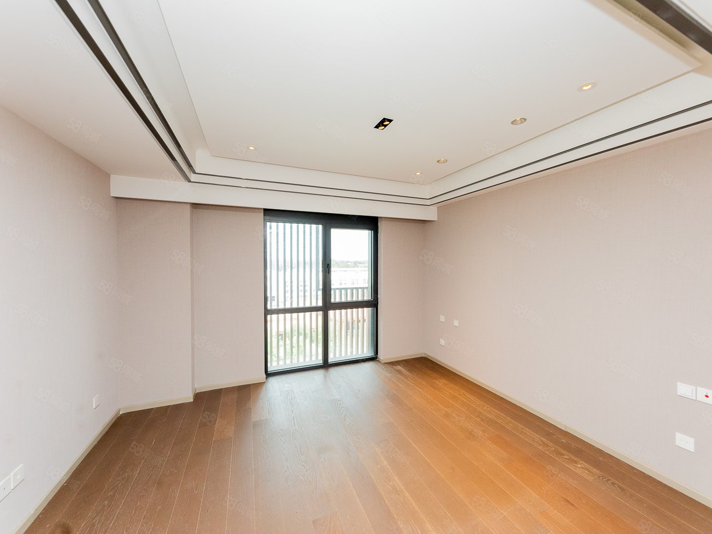 萬柳書院3室2廳2衛(wèi)218.38㎡南北5900萬