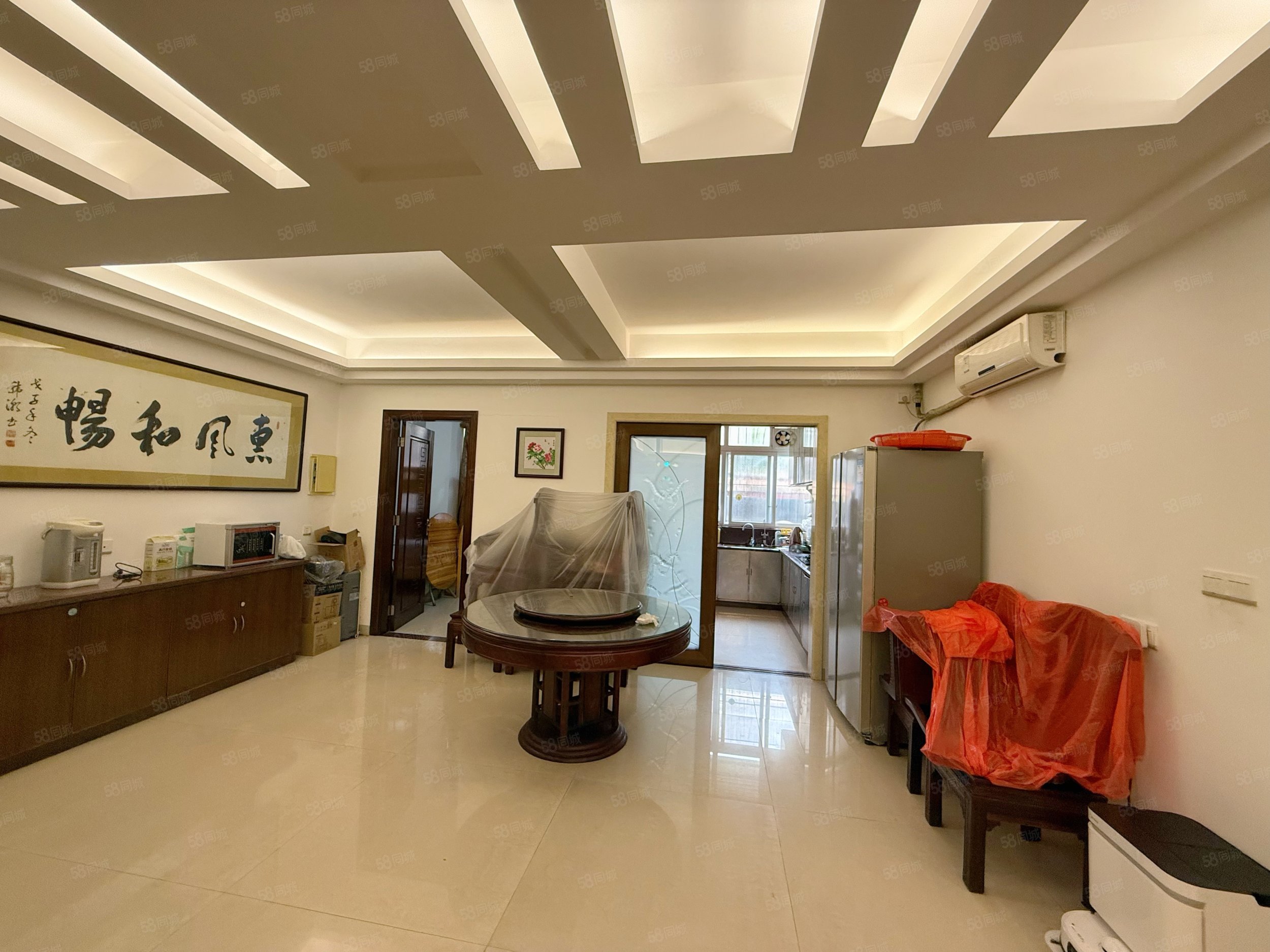 腾瑞万绿花园4室2厅3卫186㎡南北126万