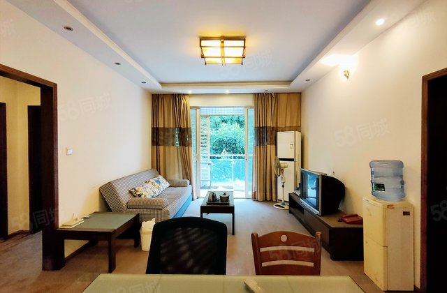 财富中心国际公寓(B区)2室2厅91㎡110万二手房图片