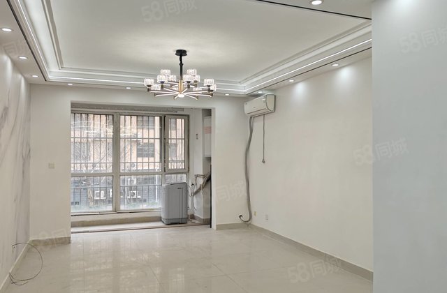 君悦华庭精装未住，免大税南北通透，电梯洋房