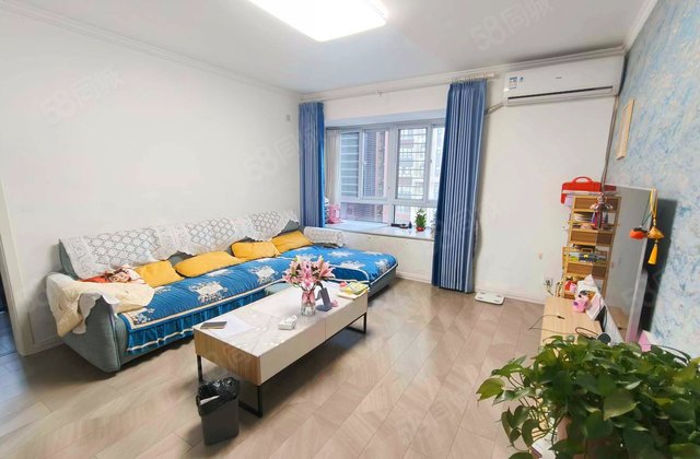 浐灞一号3室2厅113.8㎡130万二手房图片