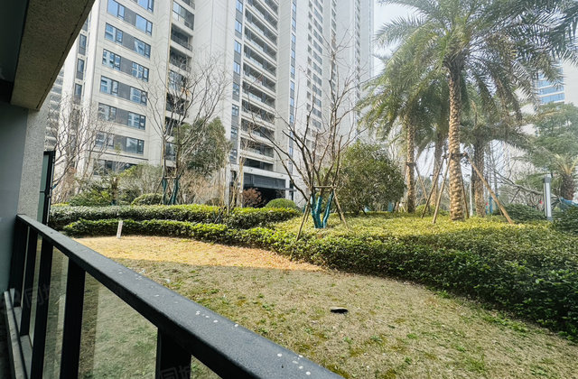 金地中城广场3室2厅121㎡144万二手房图片