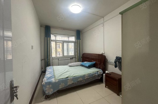 多层二楼，东昌中学，振兴路  ，房东诚心出售！中巨，兴华路