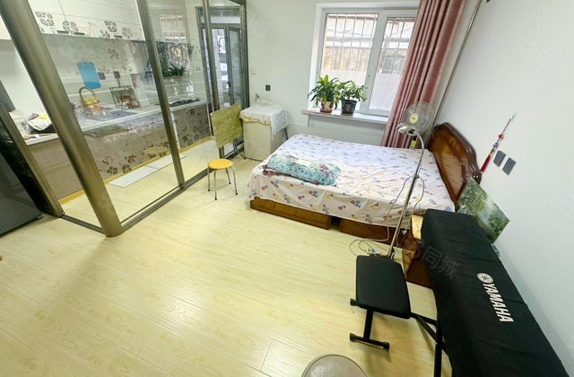 安国街小区(安国街57号,59号,安松胡同7号)1室1厅33.35㎡18万二手房图片