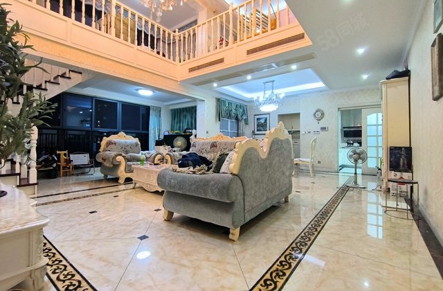 中海右岸(一期)5室2厅159.3㎡290万二手房图片