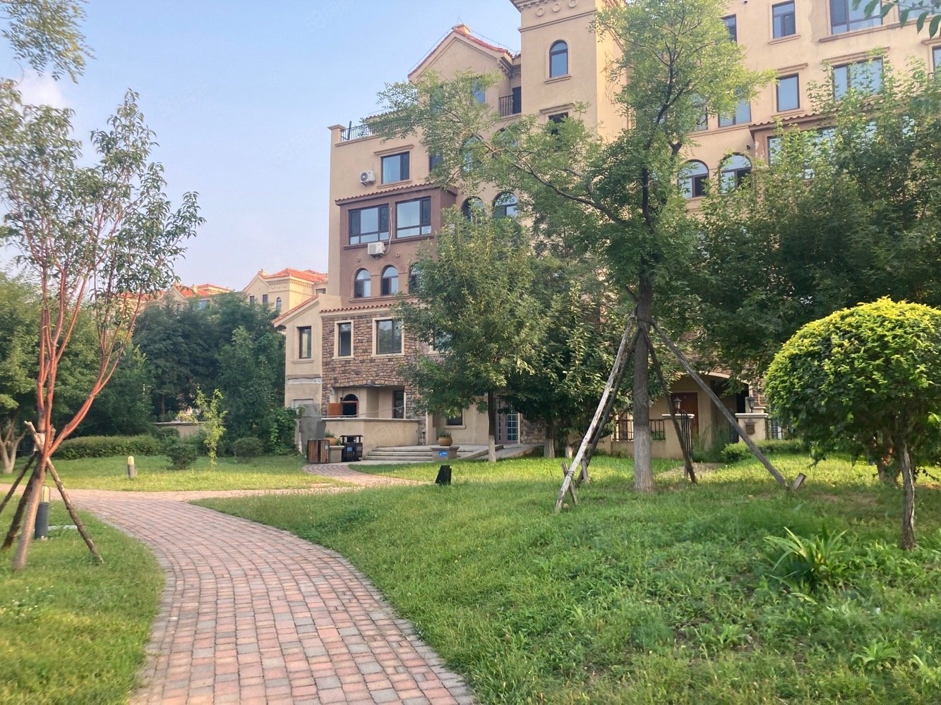 捡漏珑悦府洋房6200多一平72米大客厅就一套