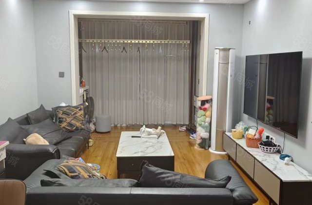 运河城 次新小区 精装可拎包入住 南北通透 电梯房 近医院