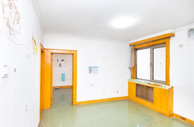 南湖中园(二区)2室1厅72.3㎡399万二手房图片