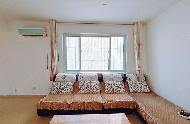 高楼层视野好 有电梯 朝南 超低密度 商品住宅