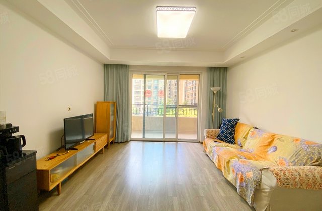 世茂城三期3室2厅105㎡162万二手房图片