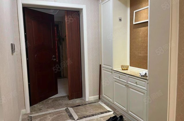 大连明珠2室2厅154.43㎡415万二手房图片