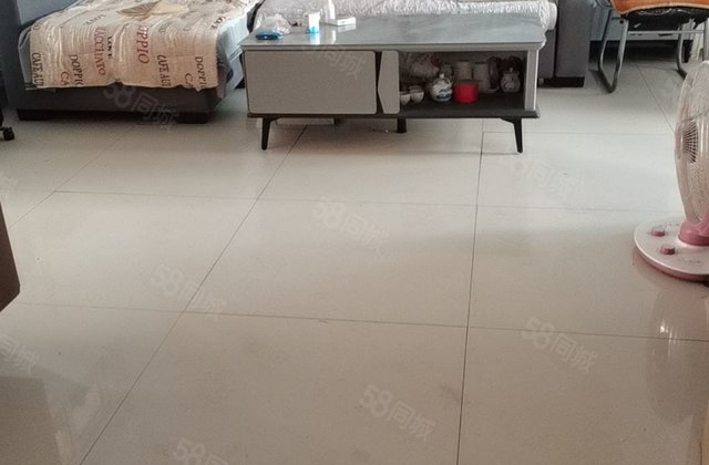 房东诚心卖 交通便捷 商业配套齐全 近     送地下室