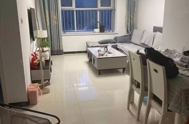 哈弗城(D1D2区)2室2厅90㎡40万二手房图片