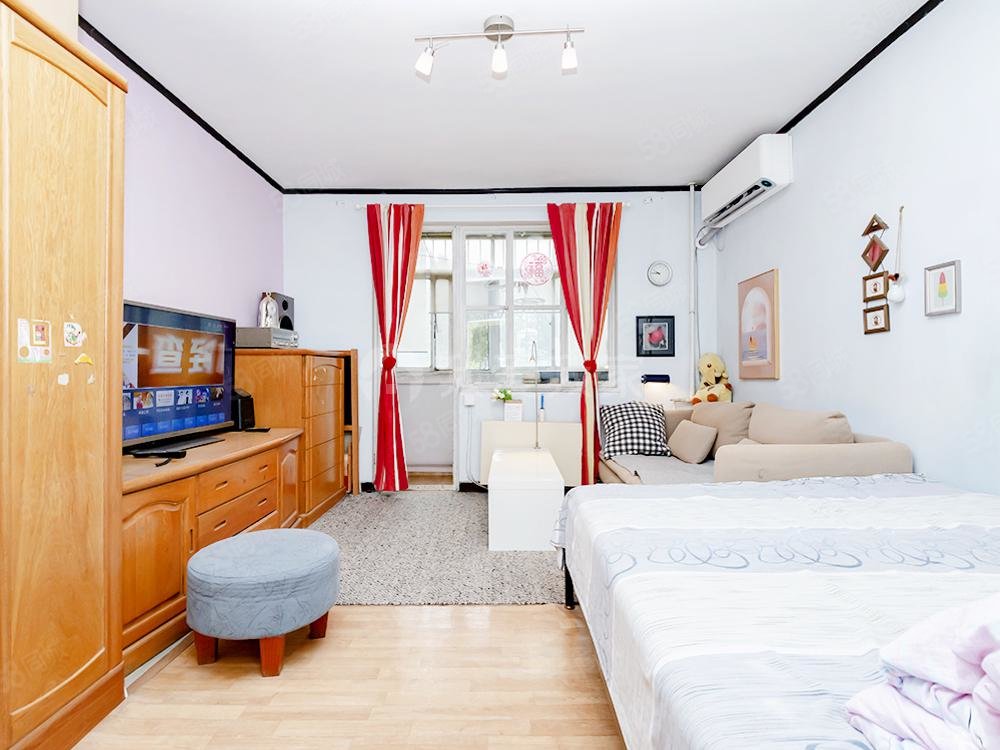 地質(zhì)附中2室1廳1衛(wèi)53.34㎡東西330萬