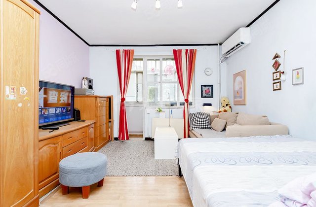 地質(zhì)附中2室1廳1衛(wèi)53.34㎡東西330萬