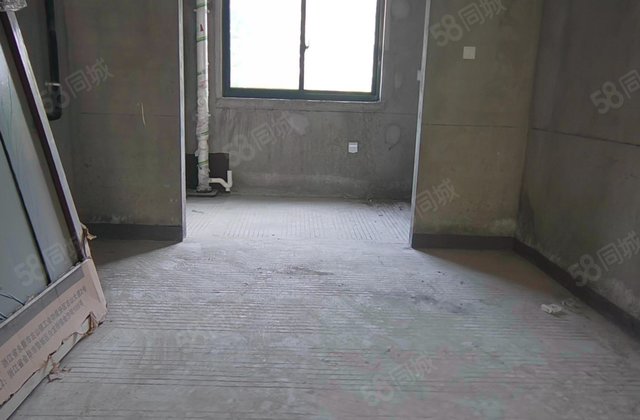 湖畔春晓3室2厅166㎡129万二手房图片