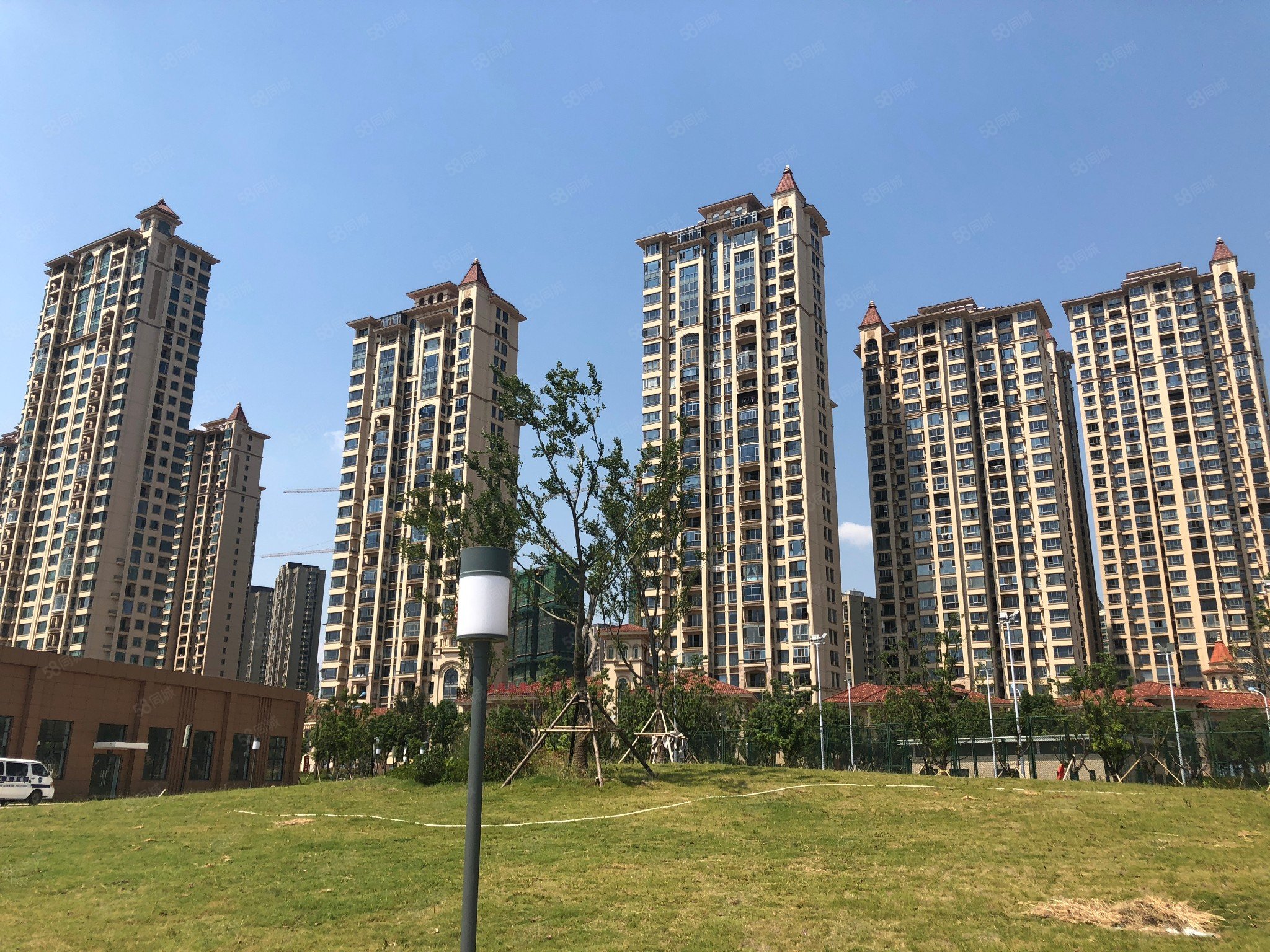 瀚林华府 新城校区 一线湖景 毛坯三房,奥园瀚林华府-蚌埠58同城