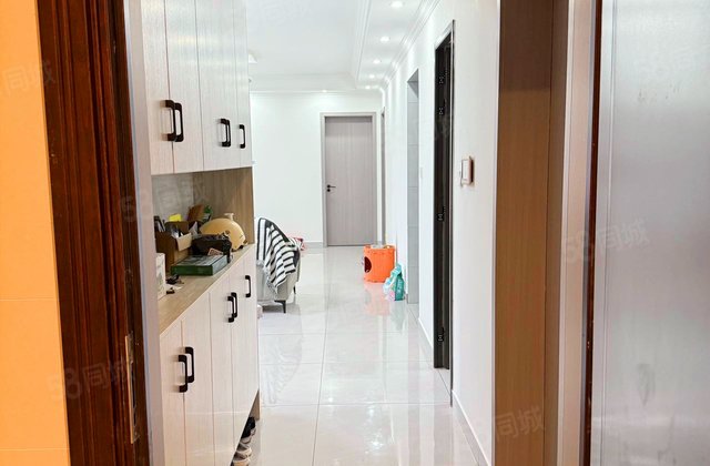 保利中央公园4室2厅119.25㎡85万二手房图片