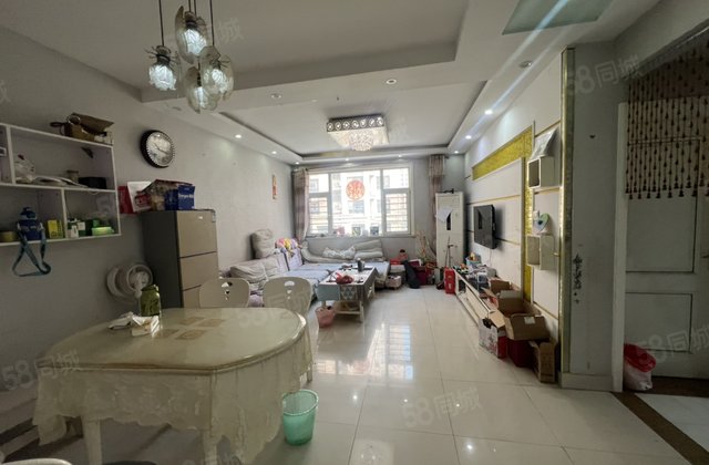 新城邦 东边户 好楼层 带地上大车库 价格可议 看房方便