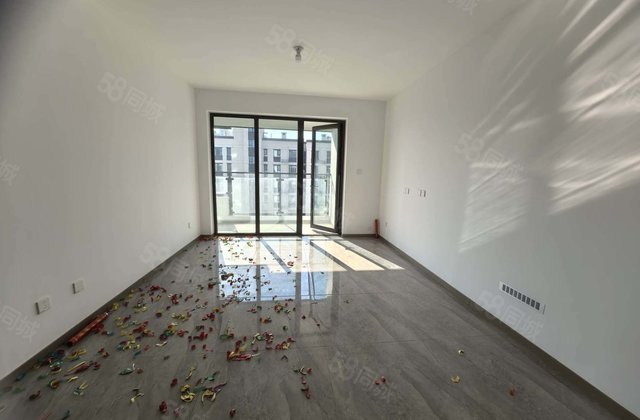 城市芳华蘭园 电梯房 南北通透 满二 3室2厅 125平 居