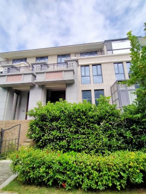 带院子326万满2年可贷,凤凰墅(一期别墅)-邳州58同城