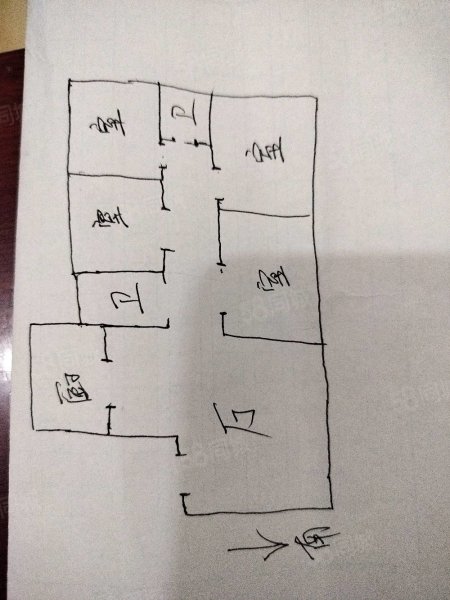 聚宝梧林苑4室2厅2卫145㎡南北120万